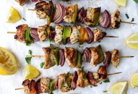 greek lemon chicken skewers